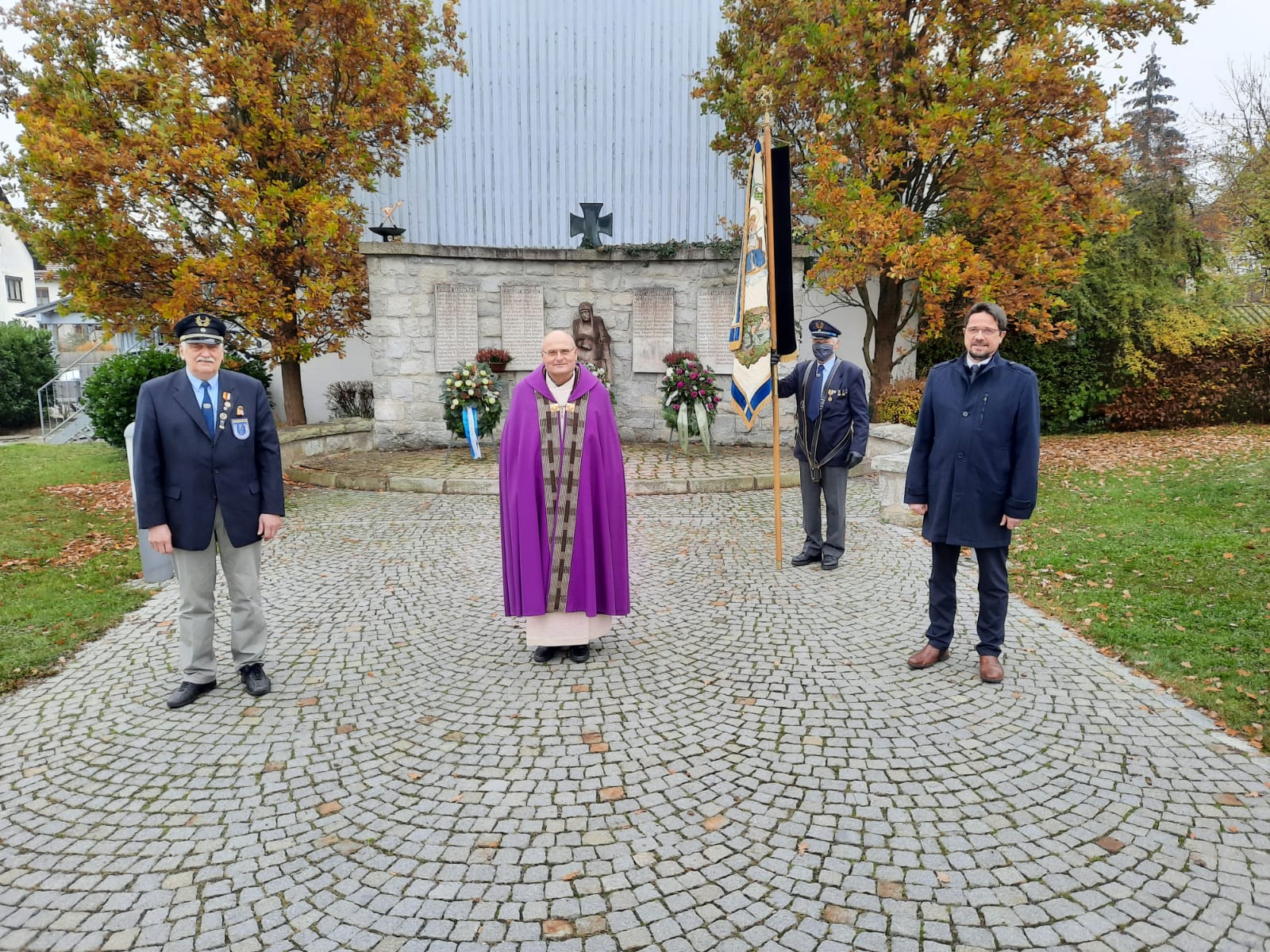 Volkstrauertag in Aiterhofen